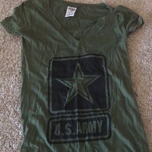 Green army tee | VS PINK